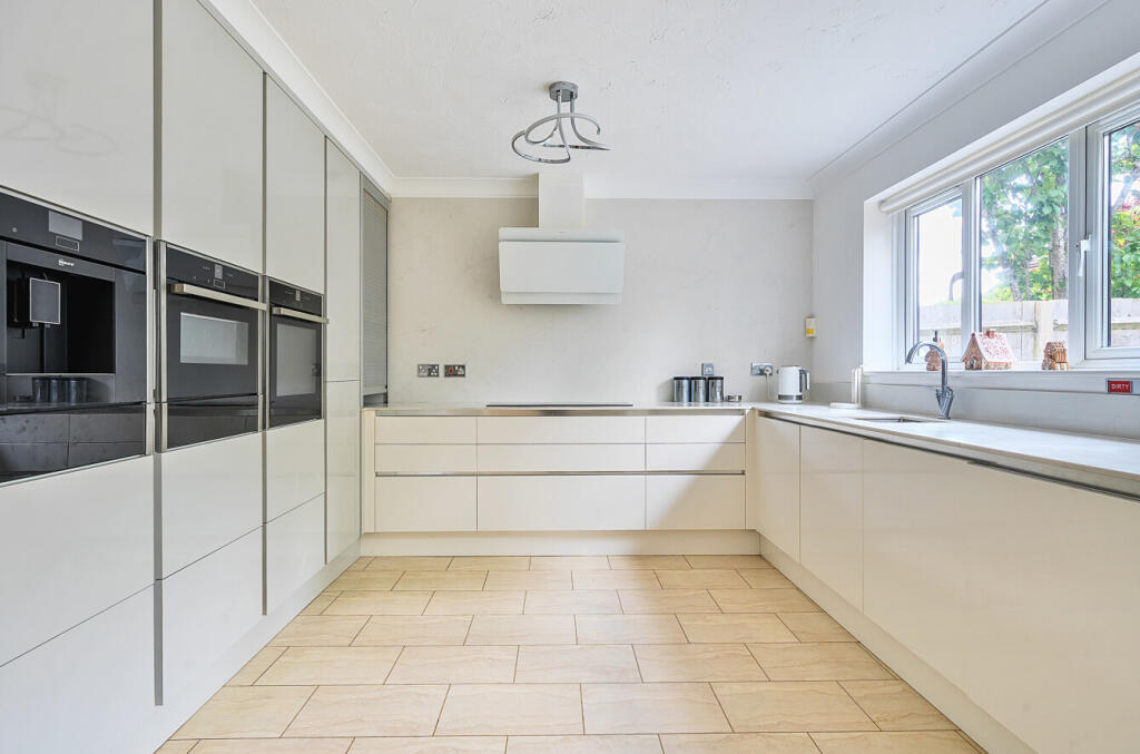 1306694-25-6842fd...