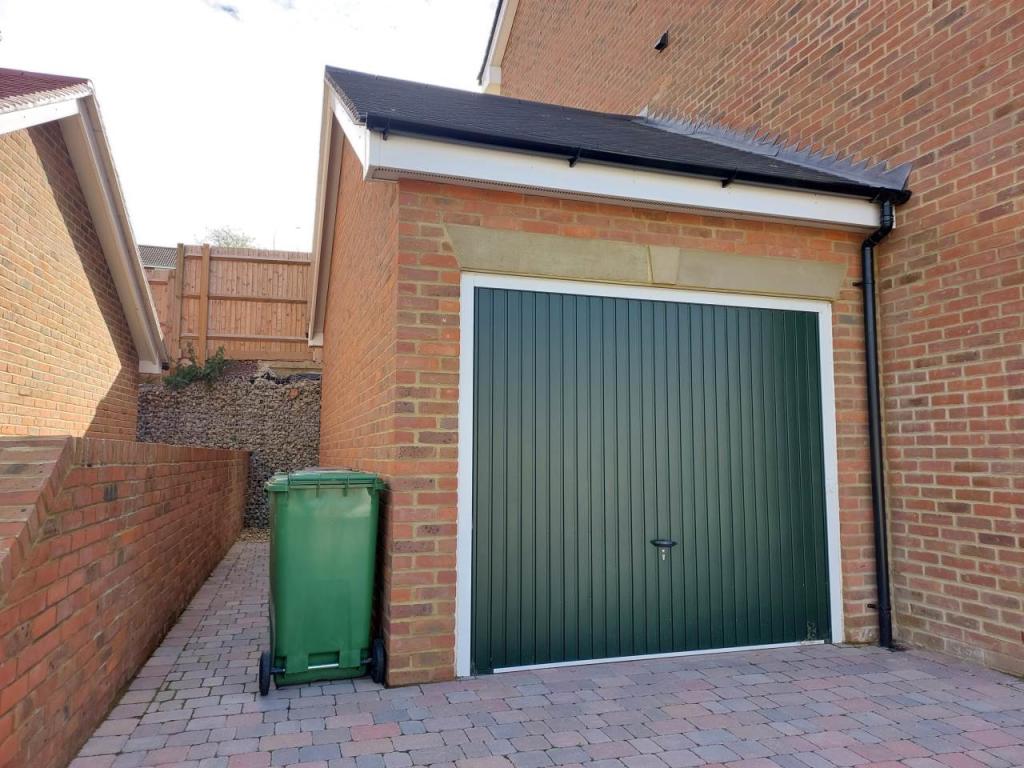 Garage &amp; Side Storag