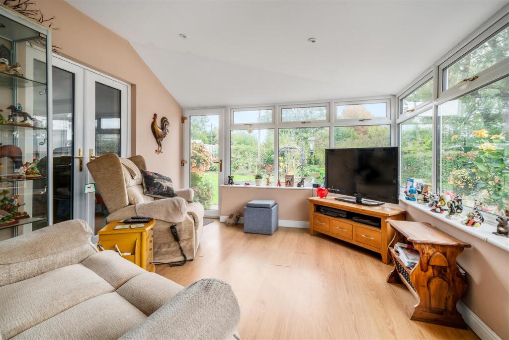 Hall Farm Alfreton-21.jpg