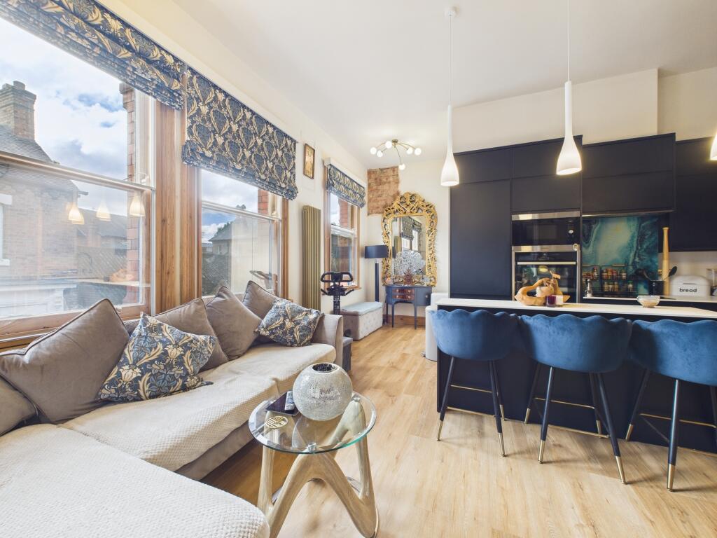 open plan lounge &amp; kitchen