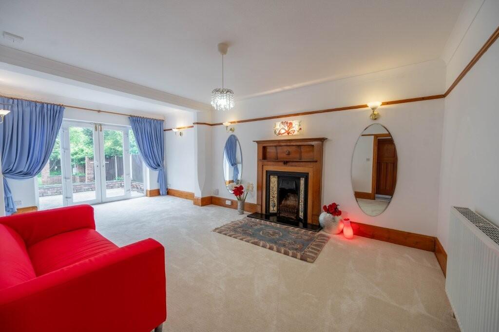 03 DSL_1966-HDR-E...