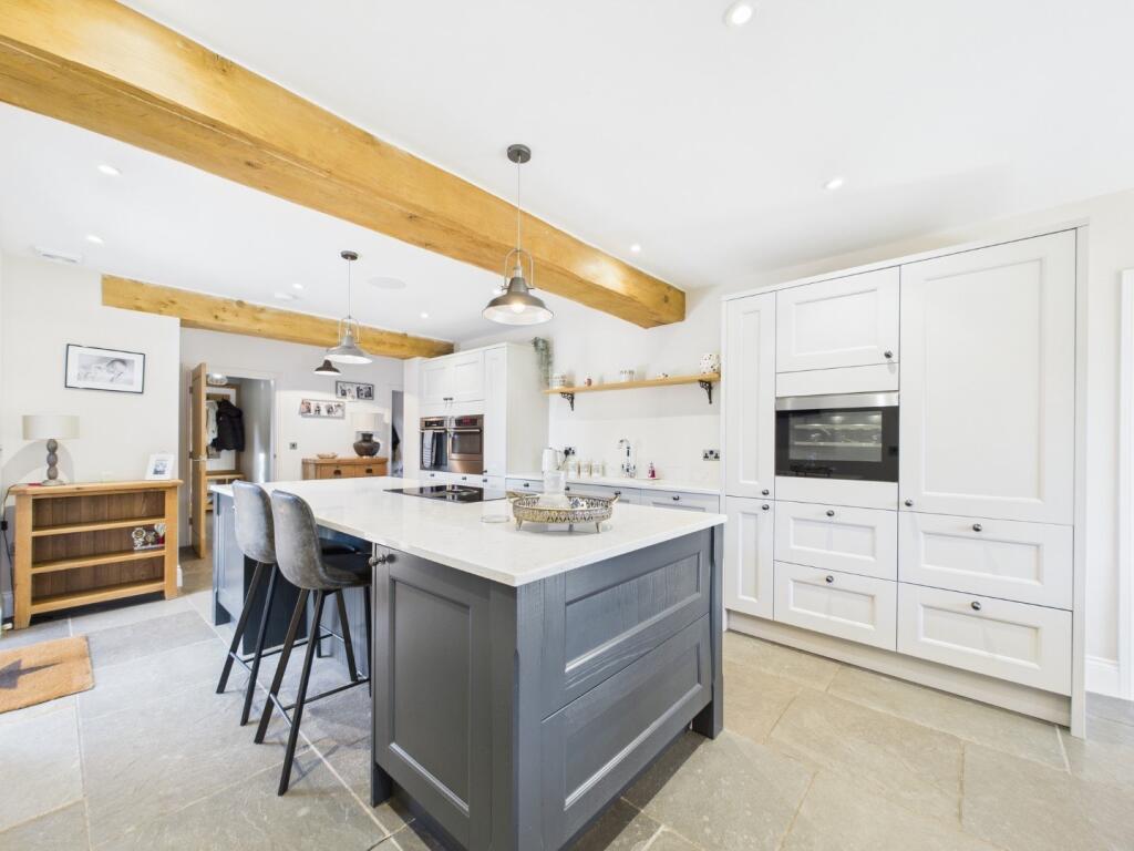 Open Plan Kitchen/Dining Are