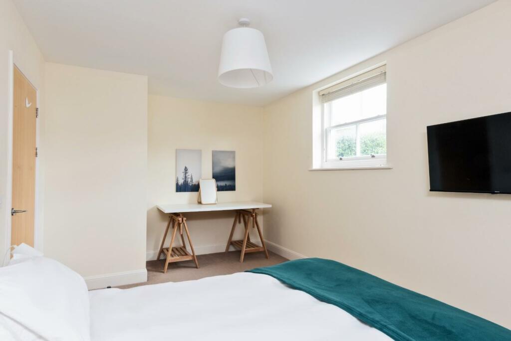 8 Linen Walk, Bath, BA1 6BZ-14.jpg