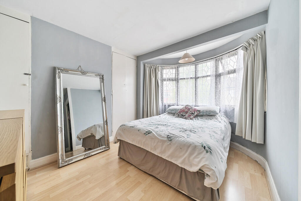 13-1306712-13-685...