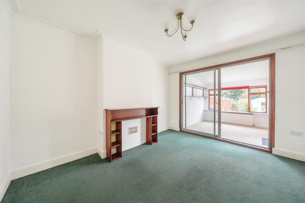 Rear Reception Room.jpg