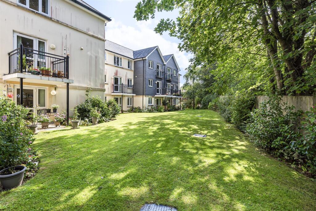 St Johns Court, Tavistock