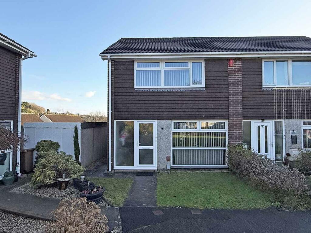 Chelson Gardens 27 New Front.....jpg