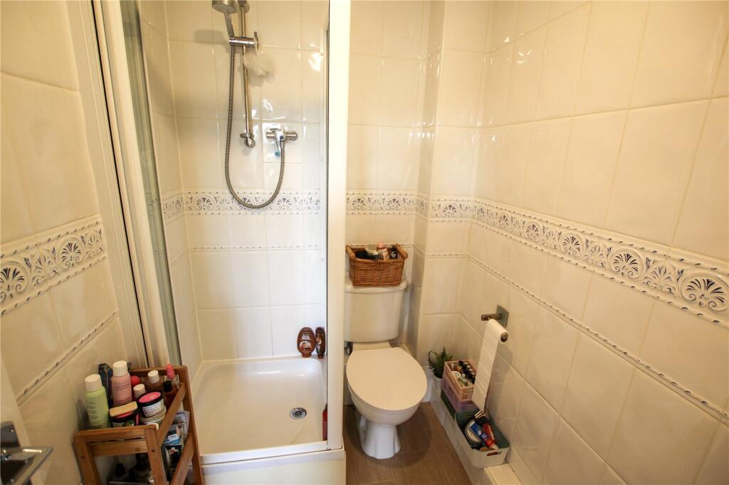 Guest Ensuite.