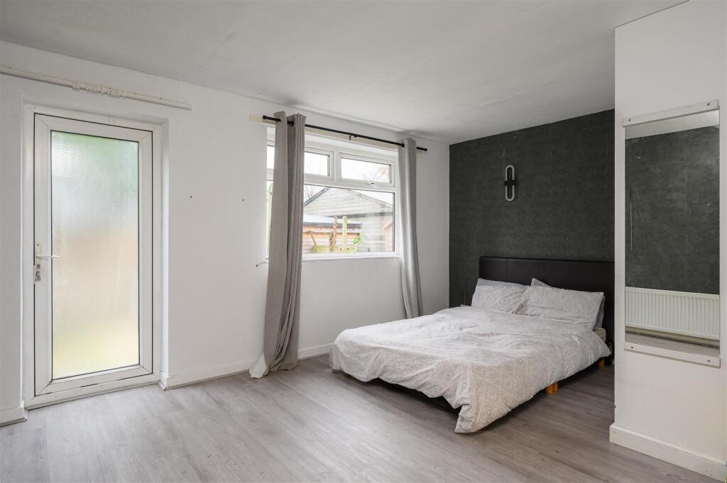 Bedroom 4 (Ground Floor)