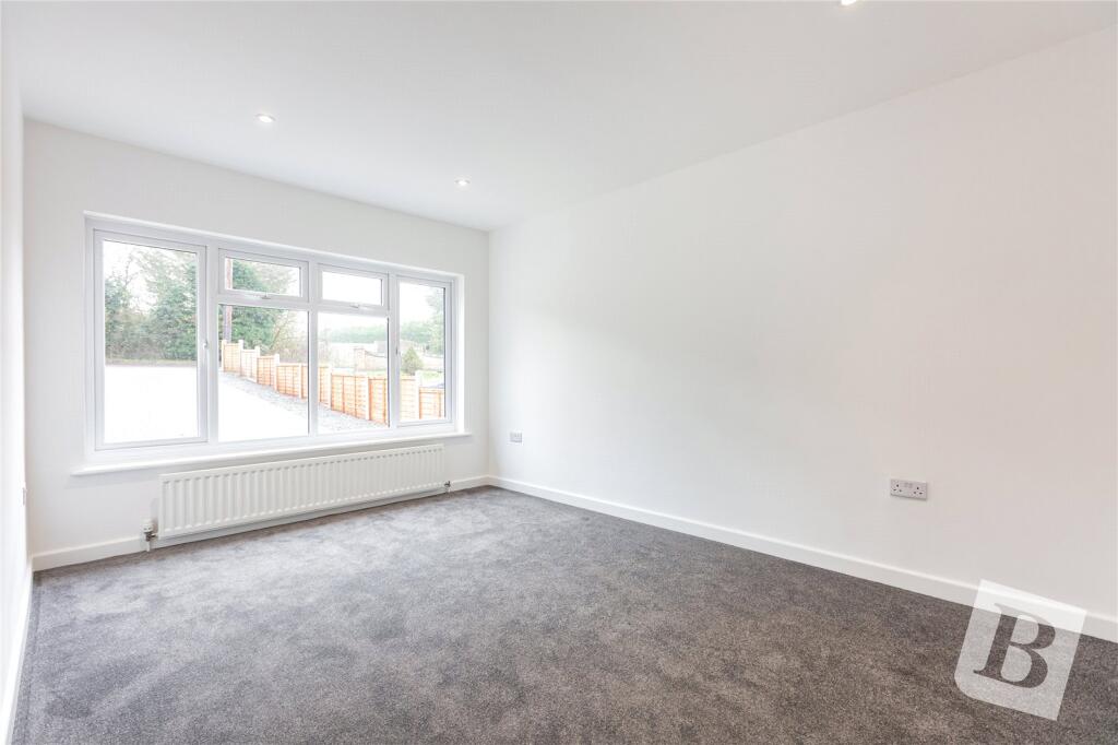 Bedroom/Dining Room