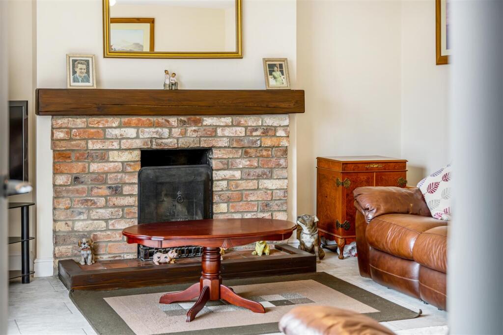 The Hollies (Stickney)-24.jpg