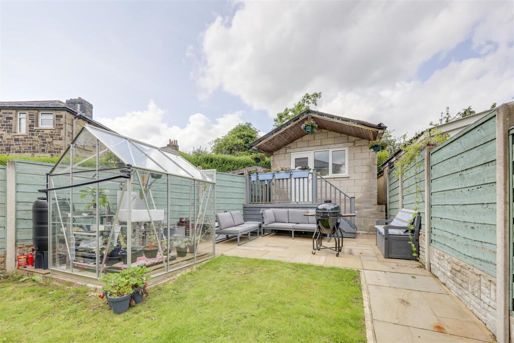 Rear Garden &amp; Workshop Alt