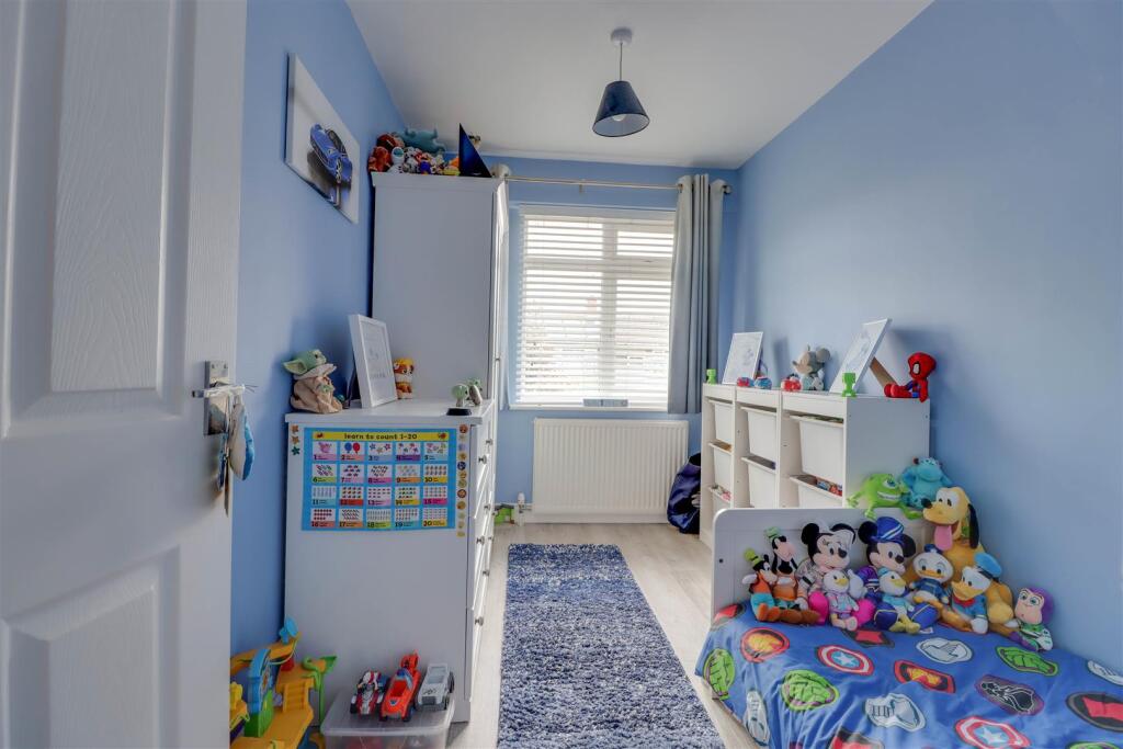 11 SUDBROOK CLOSE INSIDE-14.jpg