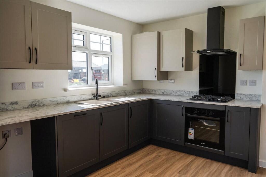 Living Room/Kitchen