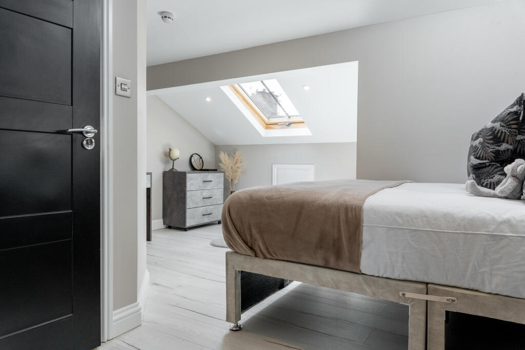 28 Adelaide Rd (55 of 71)