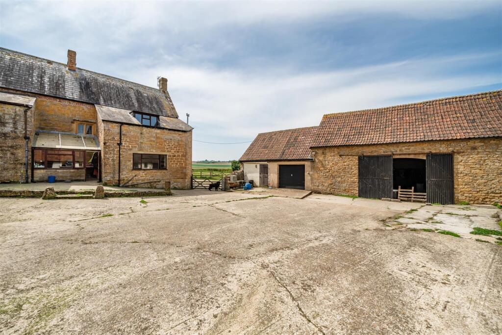 Courtyard at the rear