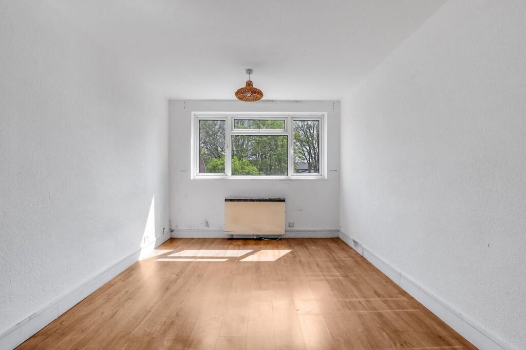 05-55efJHPropWpen - 5 Harley Court -13-medium.JPG