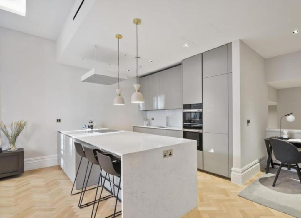Kitchen 2.png