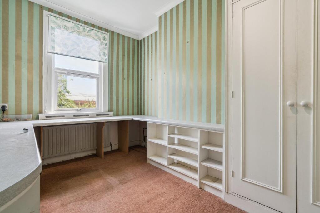 61 Leyton road SW19 009.jpg
