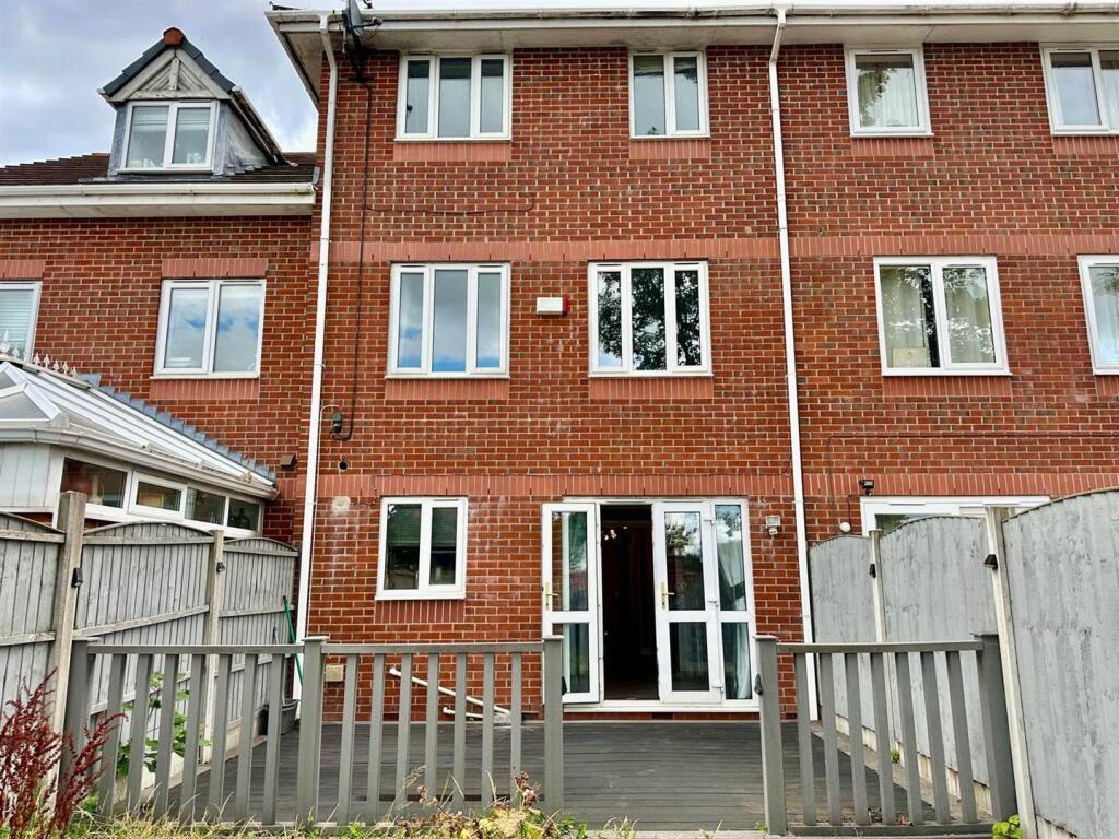 WhatsApp Image 2025-08-29 at 12.54.18_f4ff049f.jpg