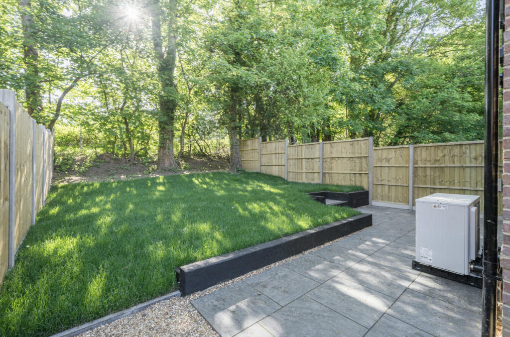 6-6819df9a76791-1...