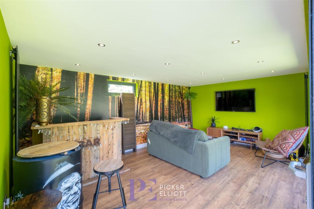 Garden Room