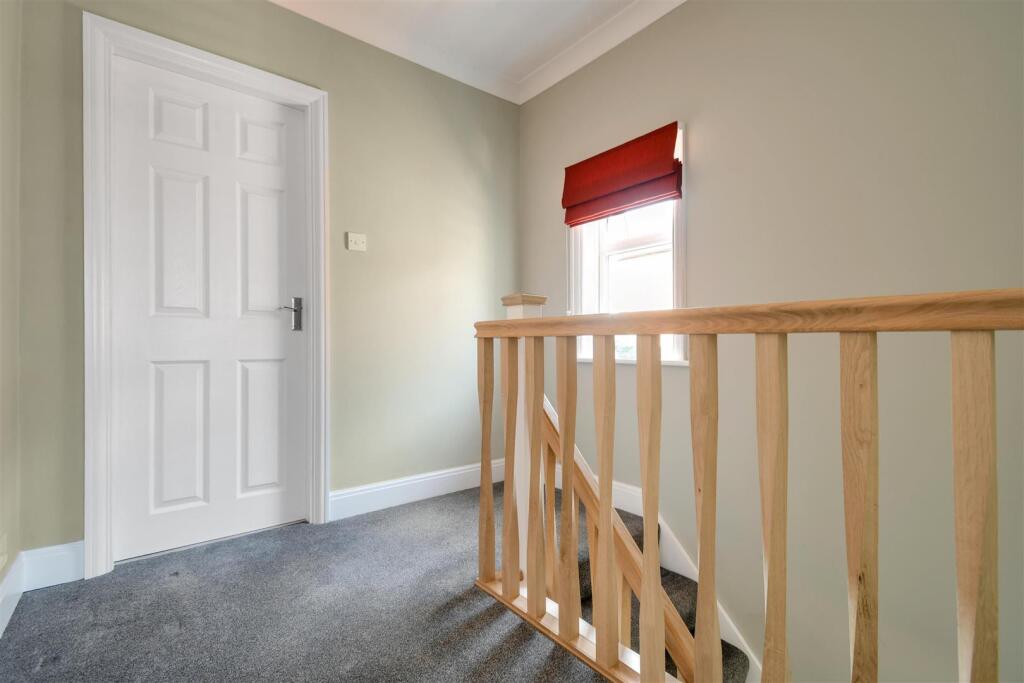 1st floor hallway