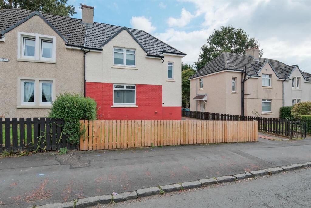 001-3 Loanhead Crescent, Newarthill, ML1 5AW.jpg