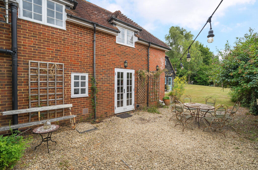 1324945-26-687672...