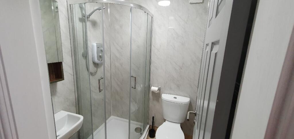 2nd First Floor Bathroom