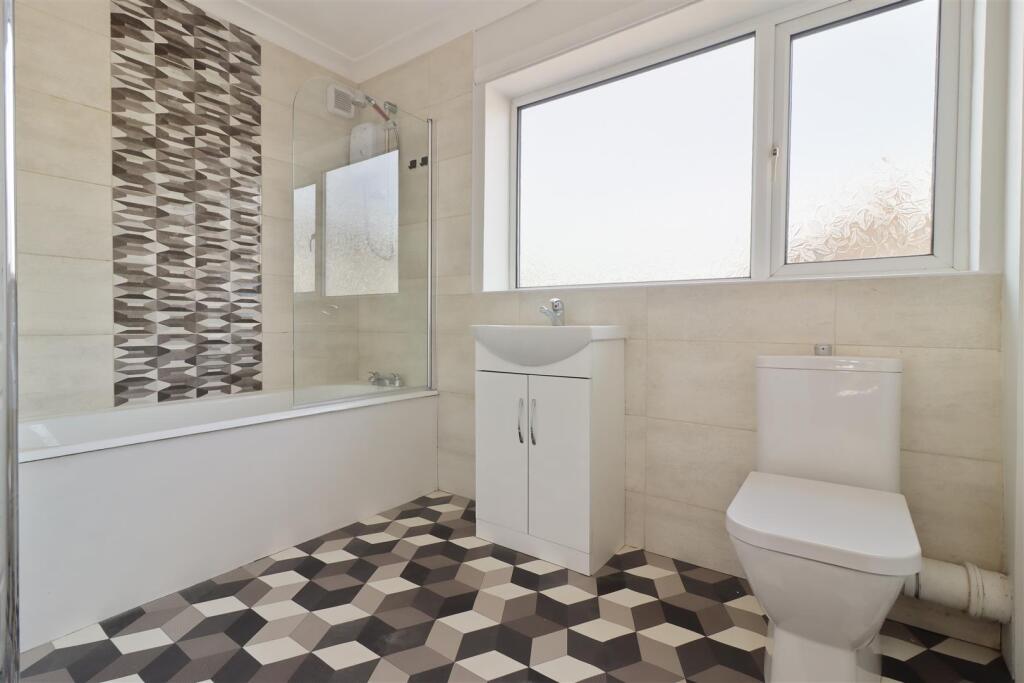 Impressive Family Bathroom