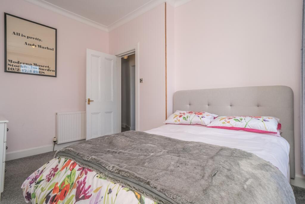 Bedroom1_5