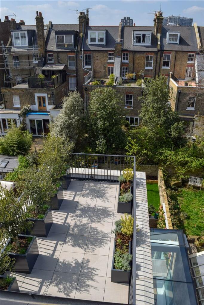 roof terrace 2.jpg