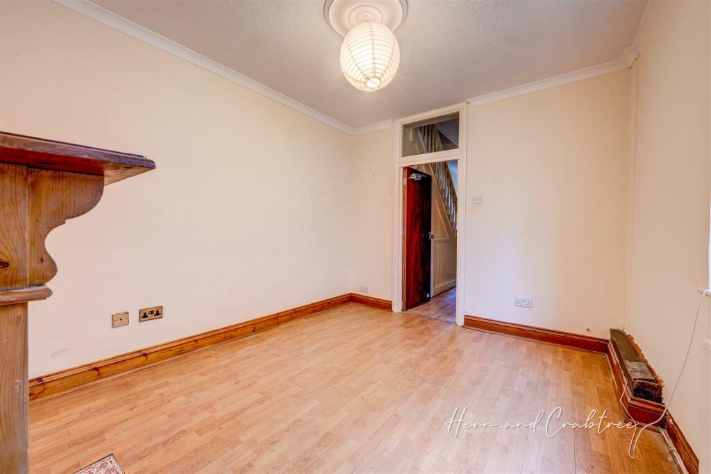 Dogfield Street, Cathays, HernCrabtree (6).jpg