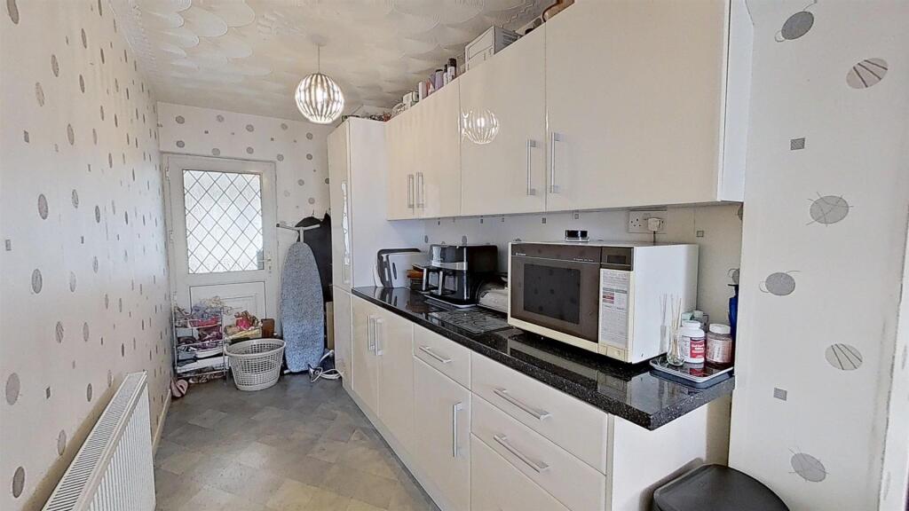 22-Worle-Avenue-07012025_121148.jpg