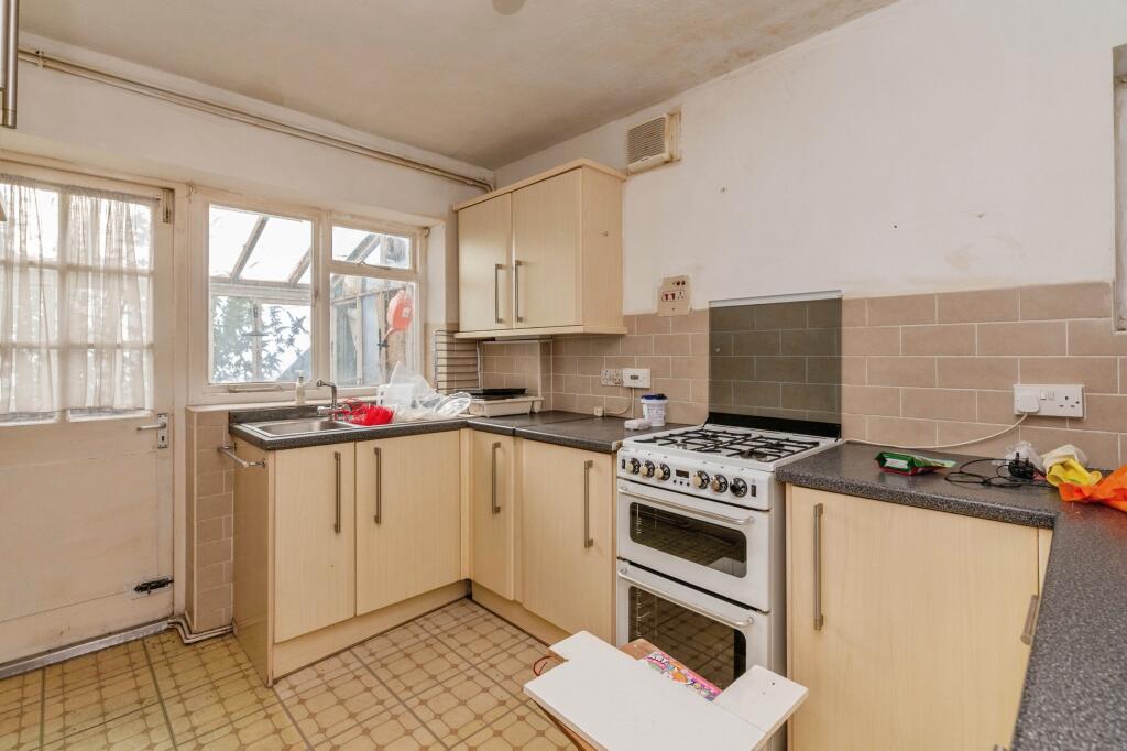 148hubertroadrainhamrm138ah5