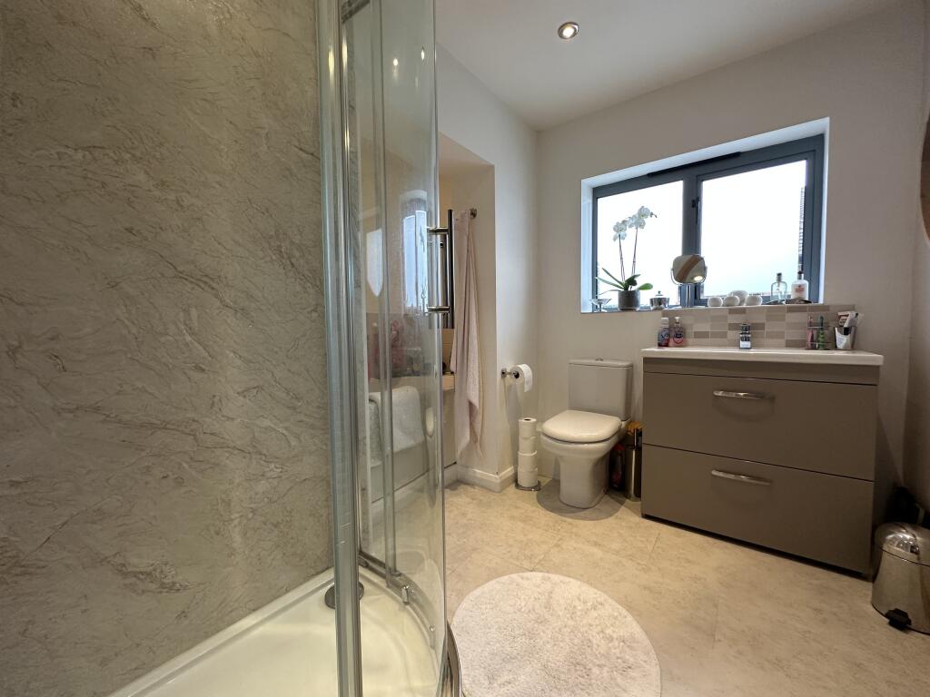 Bath 2.JPG