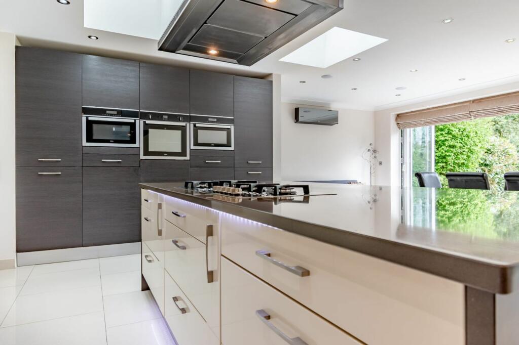 Kitchen Breakfast Room