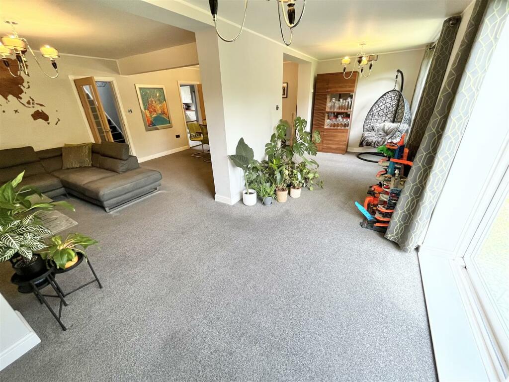 Sitting Room Aspect 2