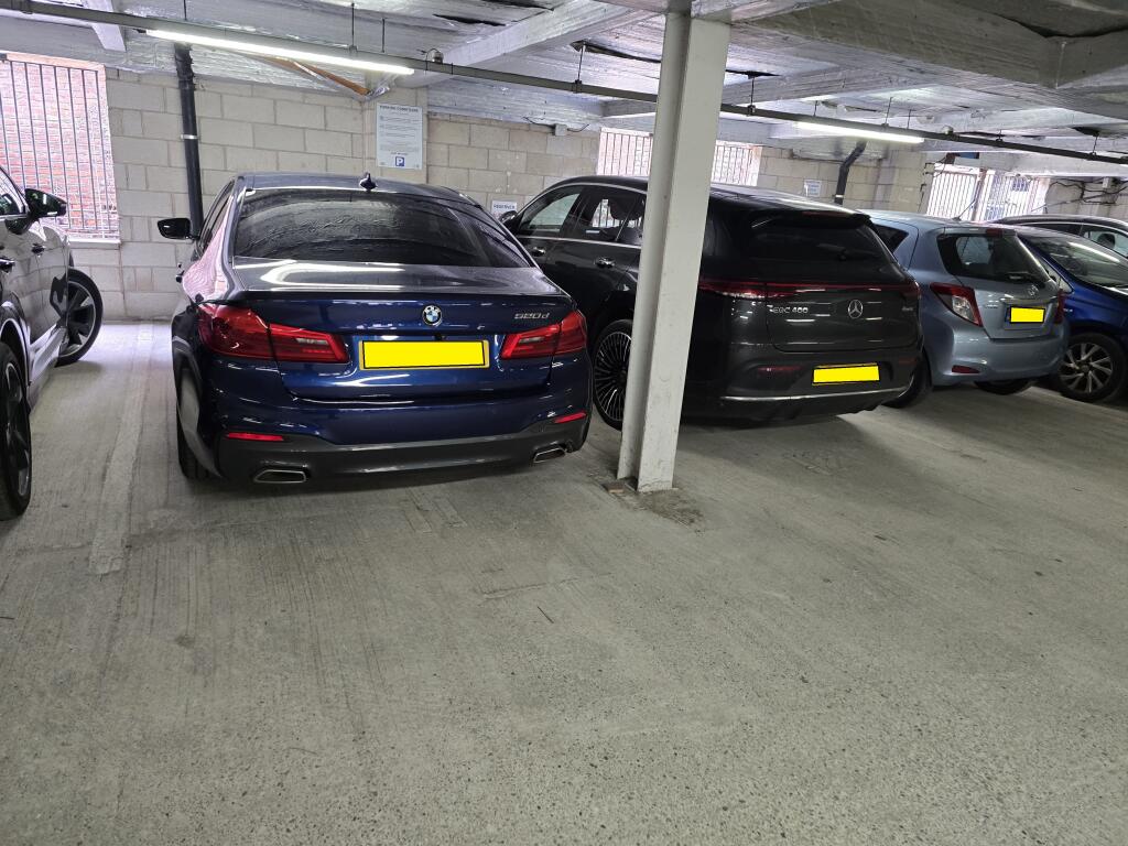 Int 4-min T202512031028.jpg