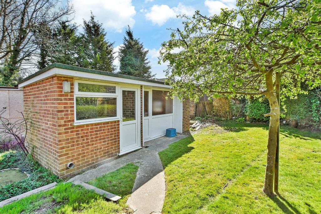 Workshop/Outbuildings