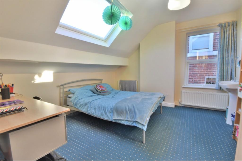 Second floor middle
