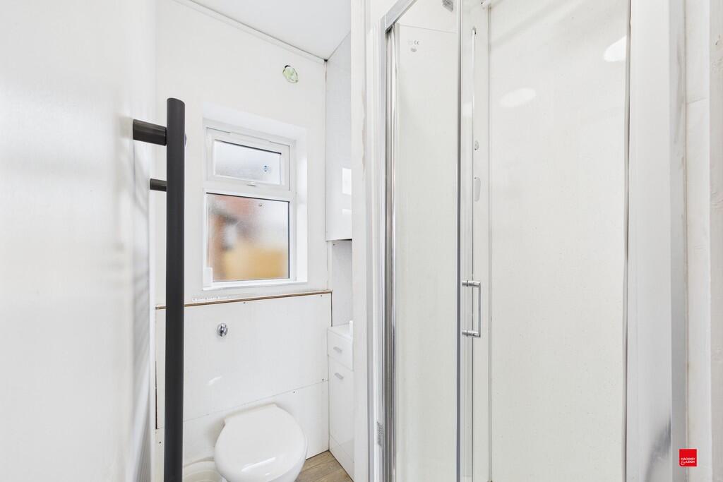 Ground Floor Ensu...