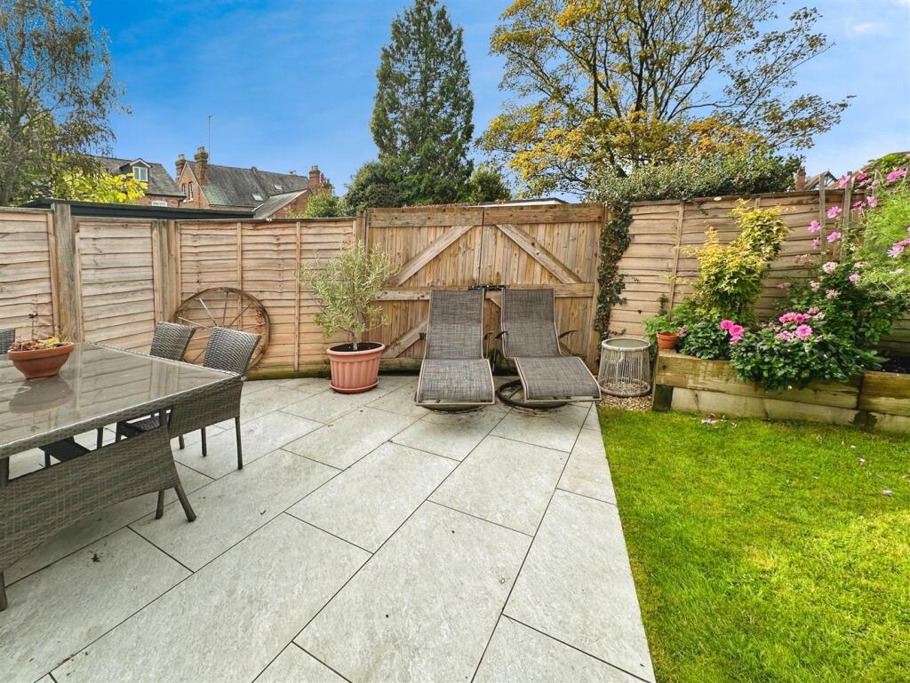 a85a7604--4113-BDF5-AE1CCA623FB1-29618-0000291327D