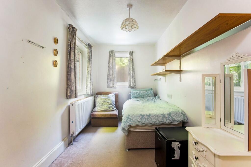 Ground Floor Bedroom/Study