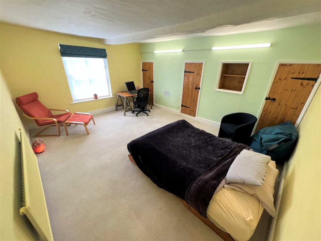 Bedroom 2A.JPG