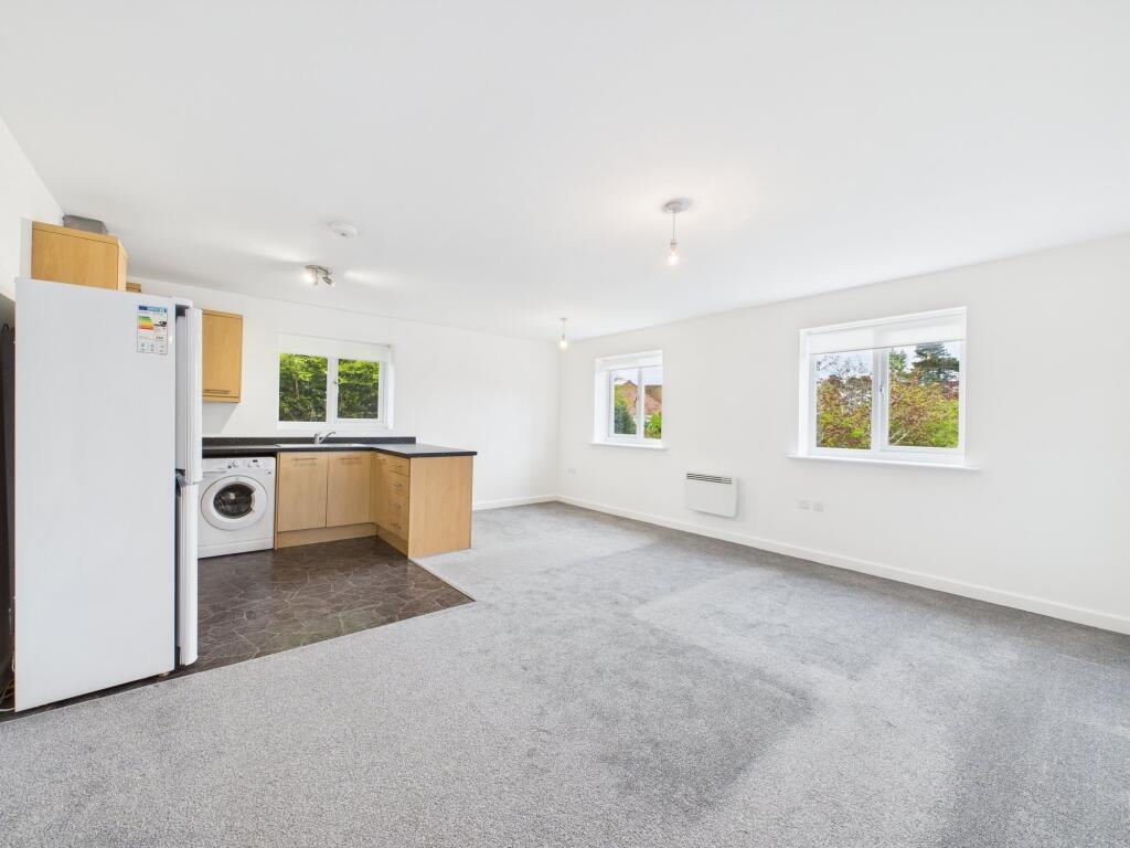 open plan lounge/diner &amp; kitchen