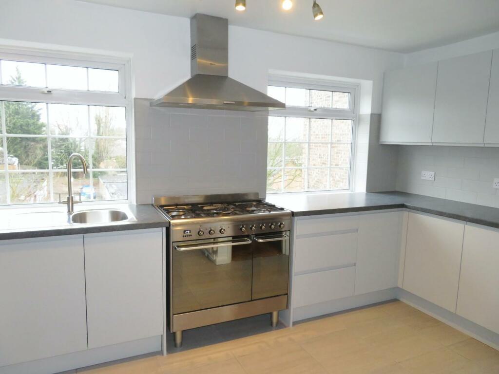 53 Palmerston Road - Kitchen .JPG