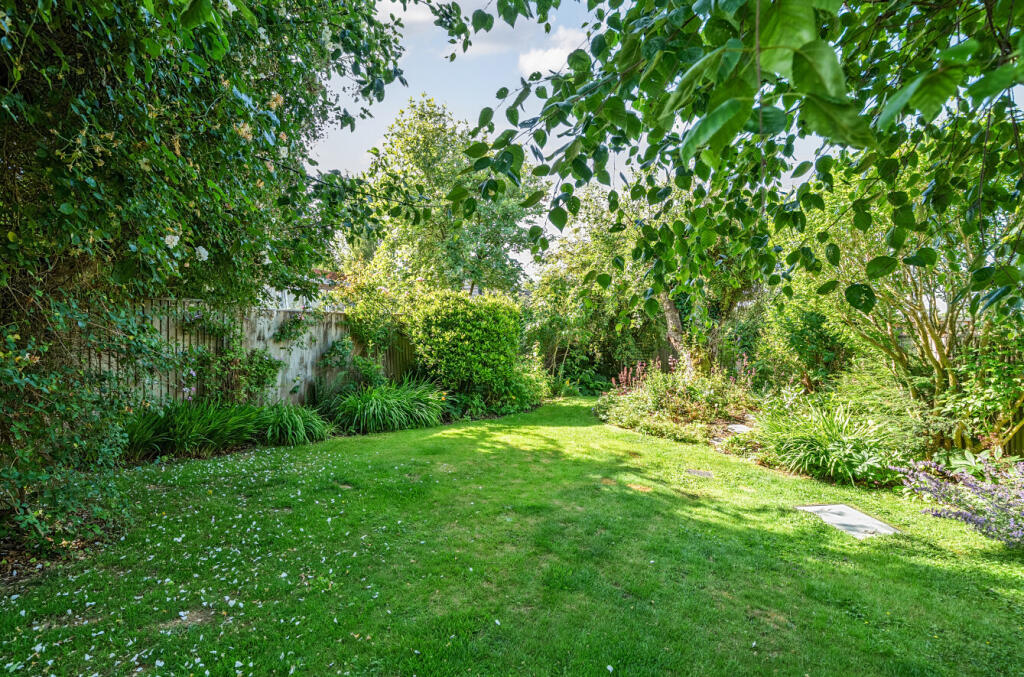 1313715-10-685299...