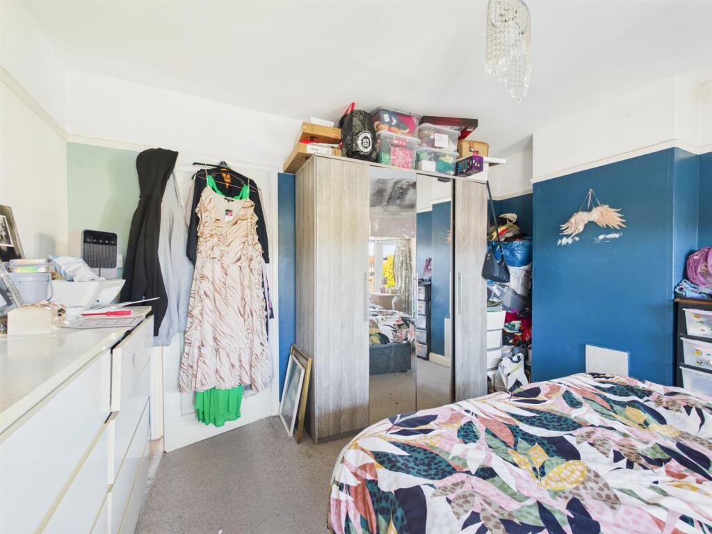 24 Victoria Road (1).jpg